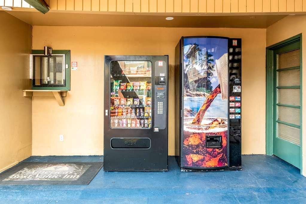 Motel Americas Value And Flagstaff
