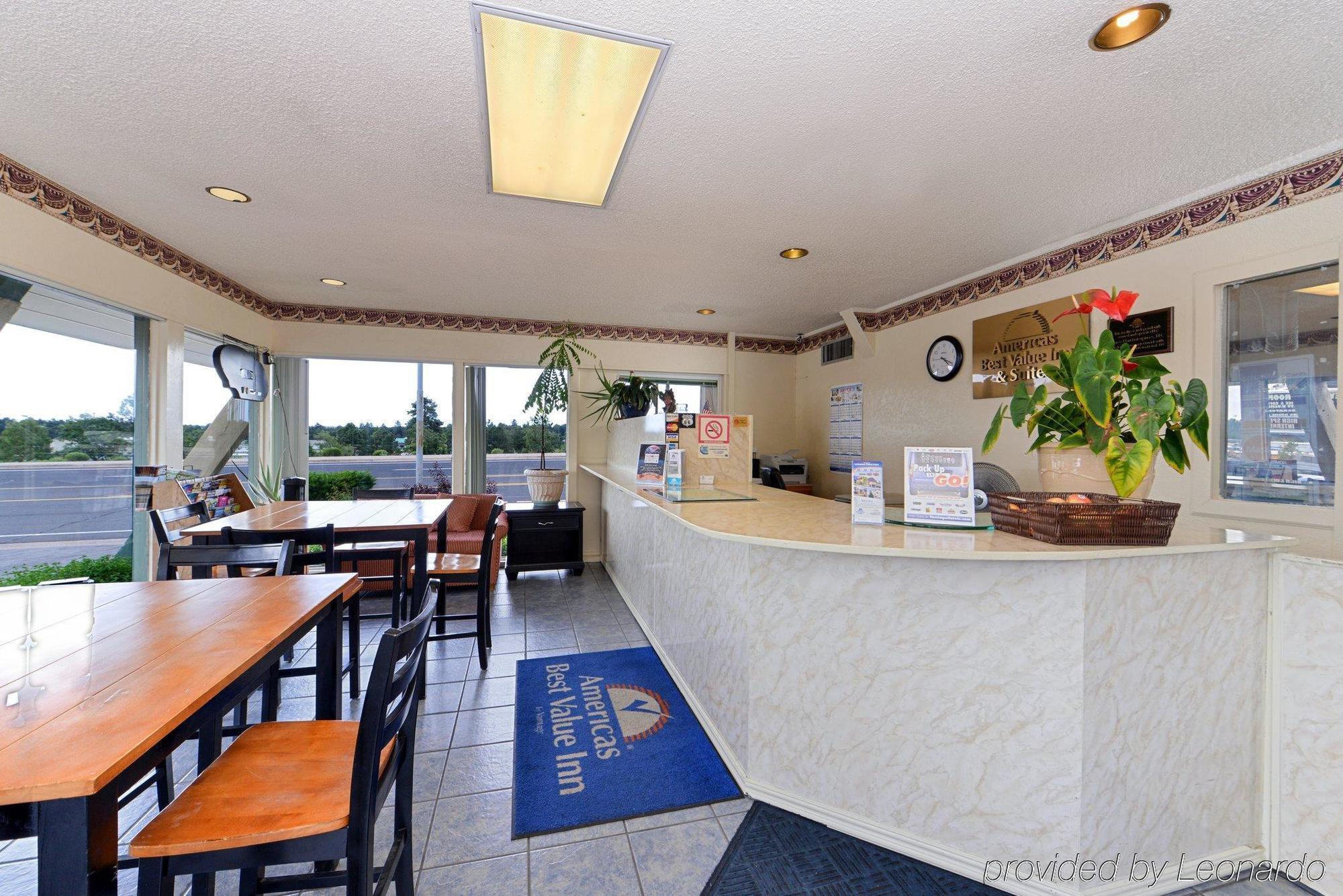 Americas Value And Motel 2*